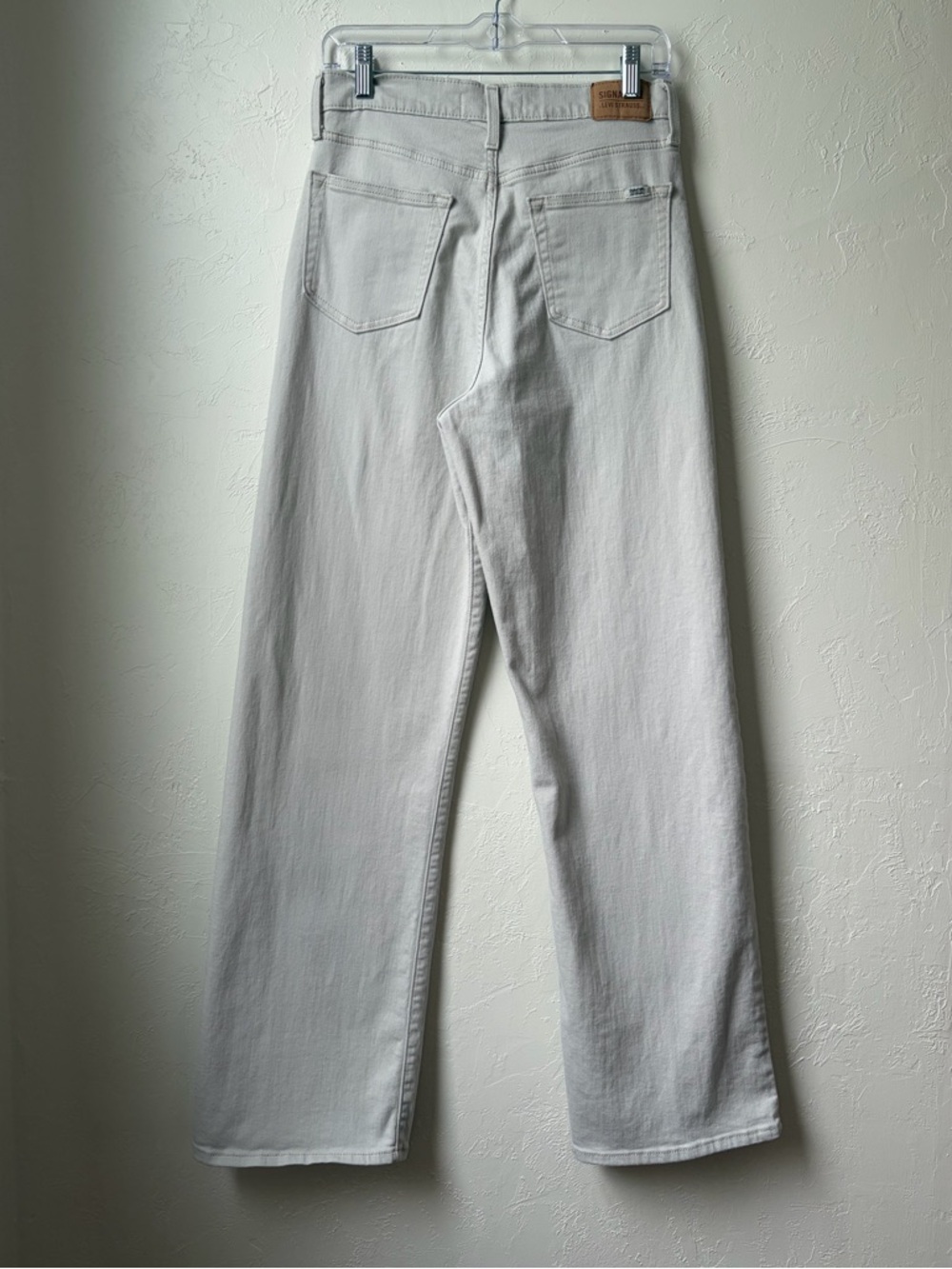 Signature Levi Strauss High Rise Loose Straight Jeans Light Beige 28x31 - Picture 4 of 7